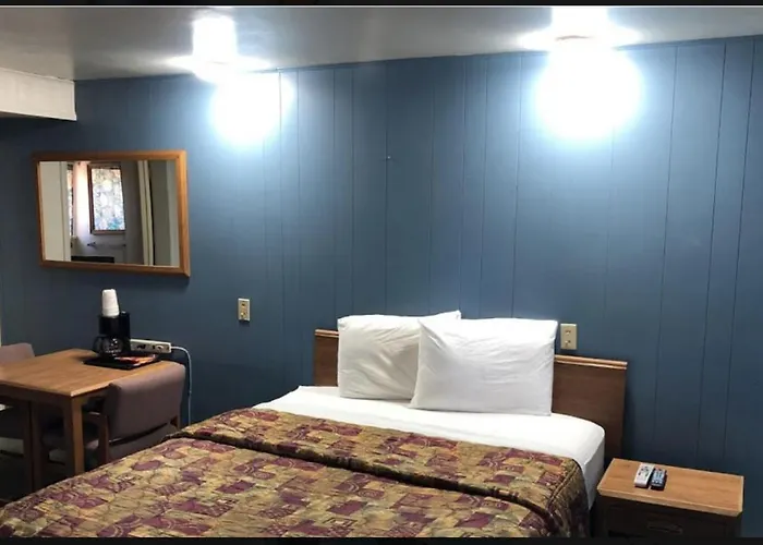 Wyoming Hotel 2*