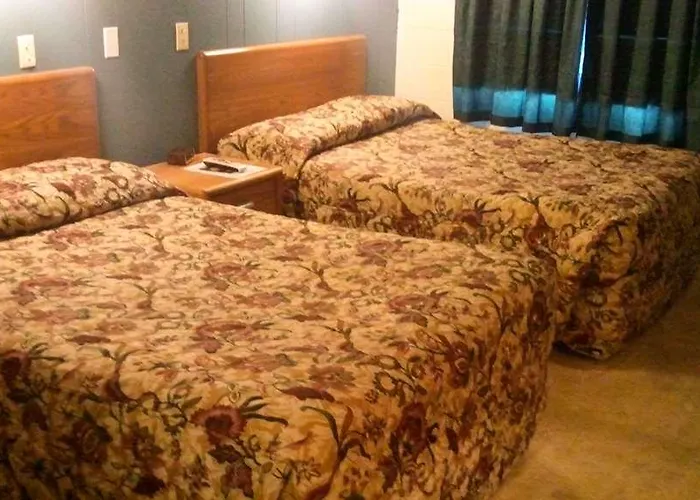 Wyoming Hotel 2*